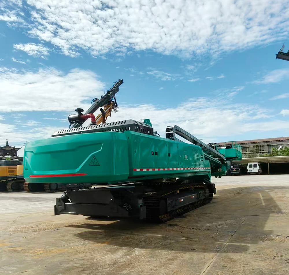 Crawler slope drill used to plan work geometry and hole location